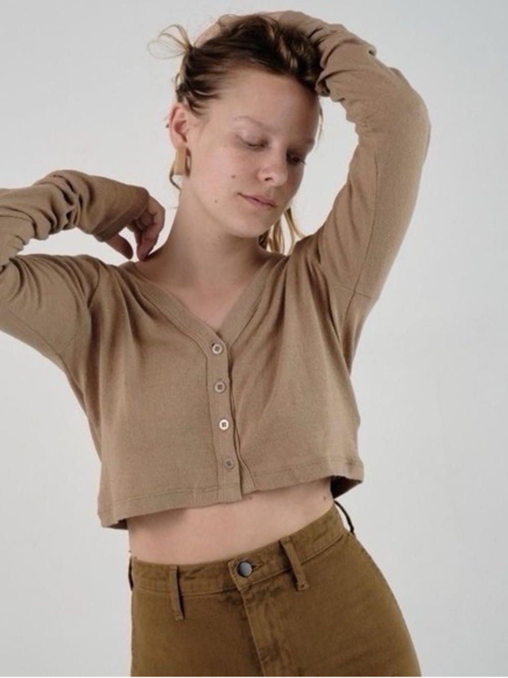 Ozma 100% silk noil Rae cardigan size small coffee brown crop longsleeve